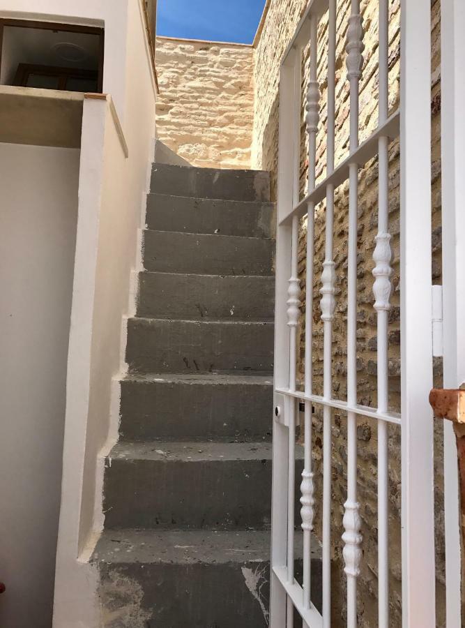 Apartamento Con Terraza,A 100M Playa Costilla Y Frente Al Castillo ロタ エクステリア 写真